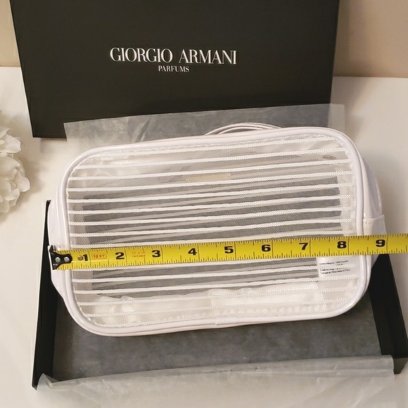 Giorgio Armani Makeup bag pouch New in Box - Picture 9 of 11